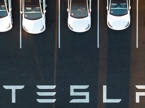 tesla vw0404